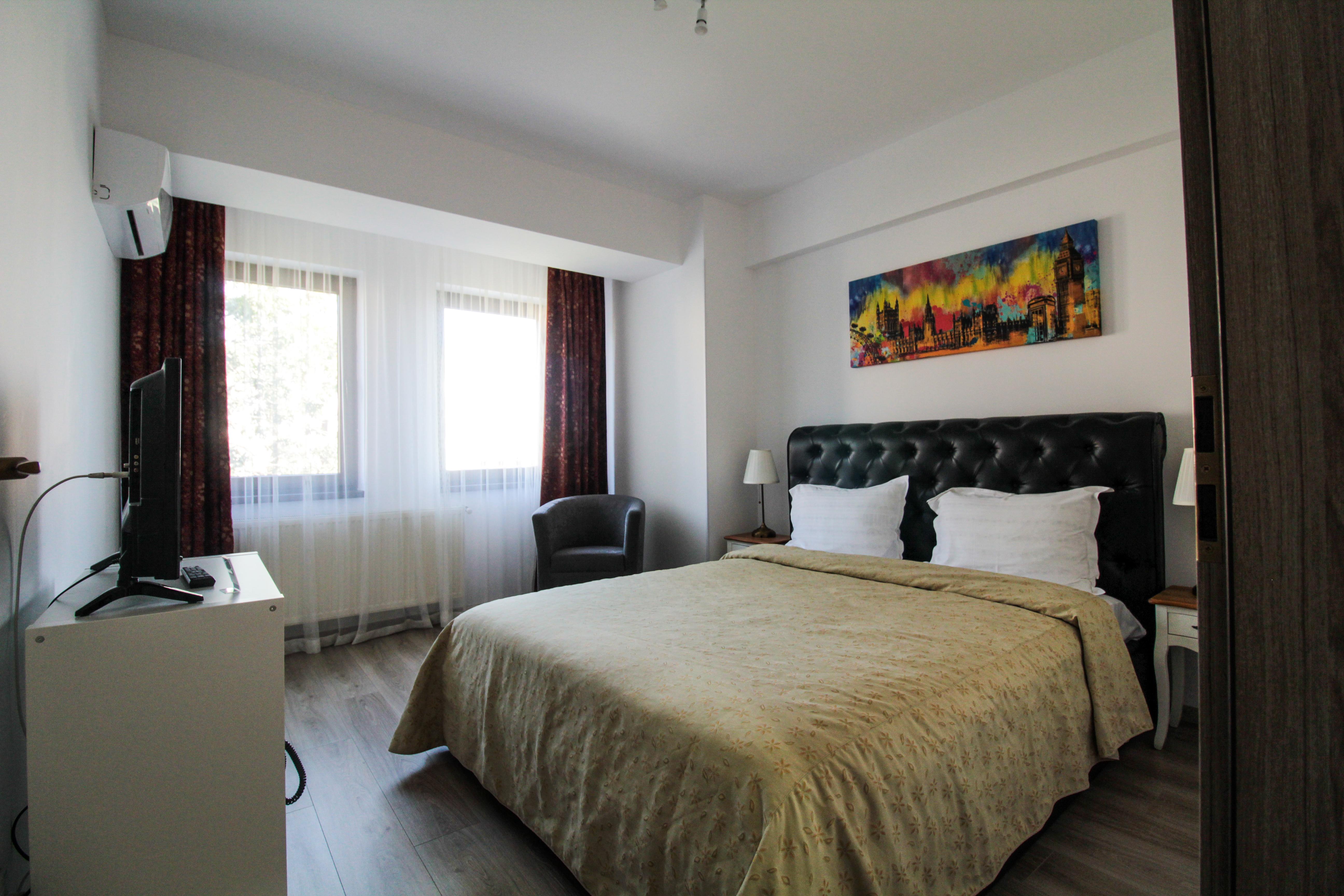 Hotel La Casa Centrale Bukares Bagian luar foto