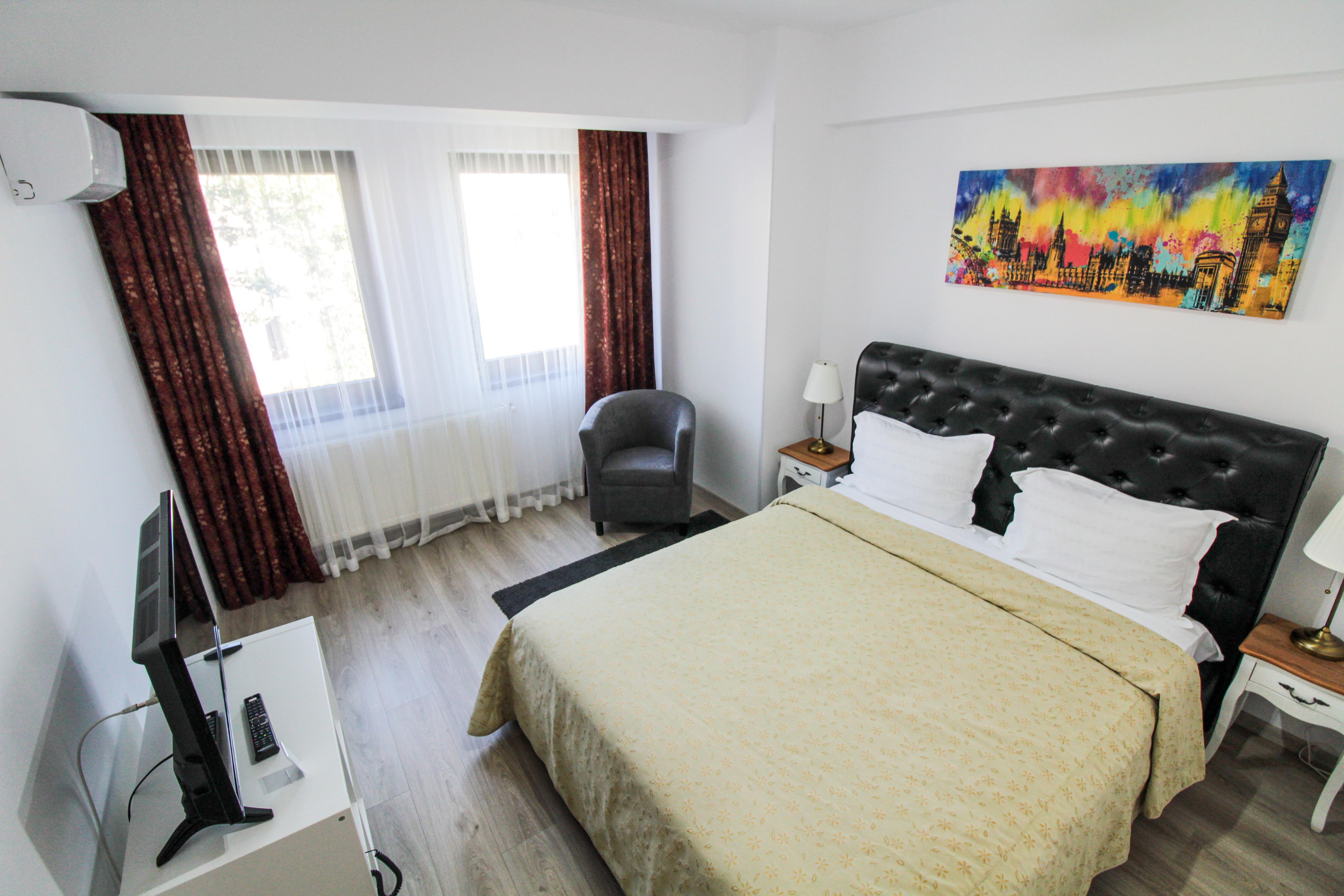 Hotel La Casa Centrale Bukares Bagian luar foto